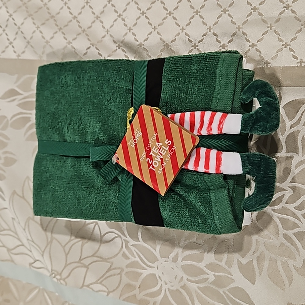 Christmas Tea Towels Set of 2